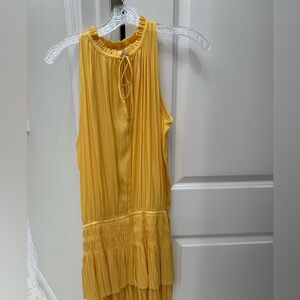 Yellow Sleeveless Pleated Dress